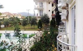 Palm Beach Apartments